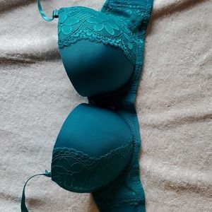 Brand new Telimussto Teal Push-up padded bra in Size 38B
